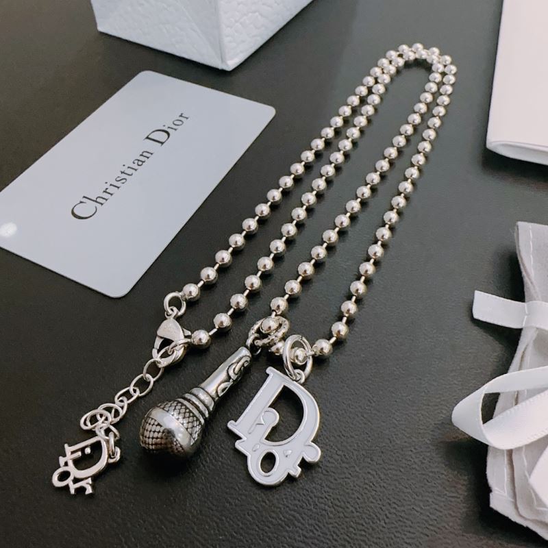 chr1st1an D10r necklaces